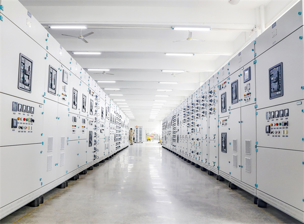 Sivacon 8PT 低壓柜（西門(mén)子授權生產(chǎn)）